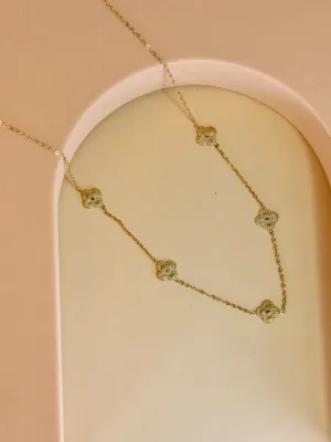 Happiness necklace - boho chic clovers chain