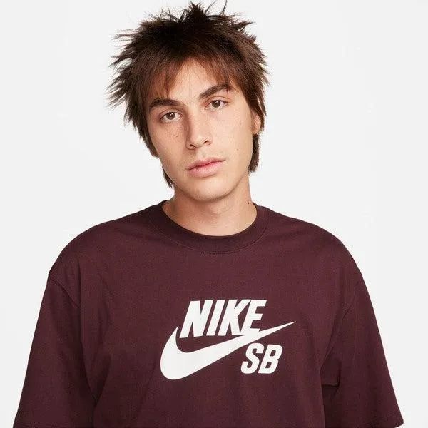 Nike SB Logo Skate Tee Medium Burgundy Crush - White